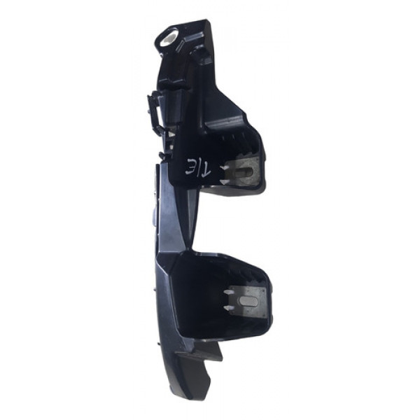 Suporte Guia Parachoque Traseiro Esquerdo Mercedes C180 2015