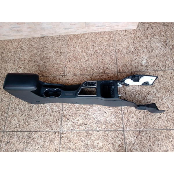 Console Central Com Porta-objetos Jac T40 2019/2020 