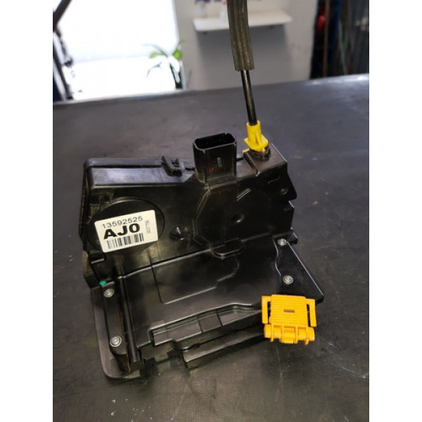 Fechadura Elétrica Porta Dianteira Dir Onix 2013/2019 Origin