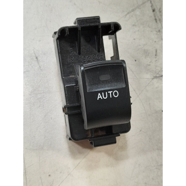 Botão Vidro Traseiro Direito Toyota Corolla 2011