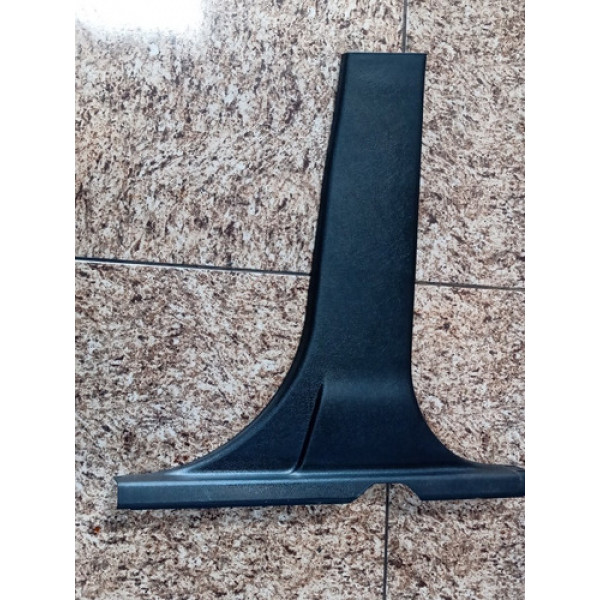 Acabamento Coluna Lateral Central Direita Ford Ka  2020