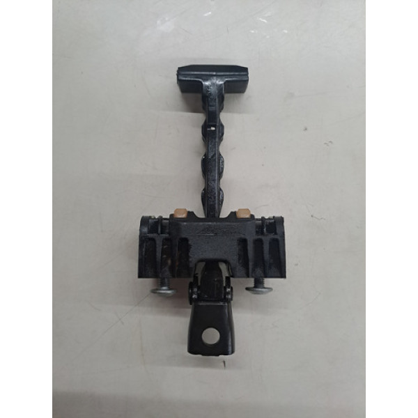 Limitador Da Porta Dianteira Direita Vw Saveiro 1.6 2018