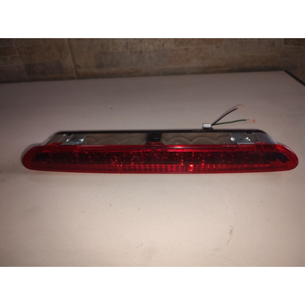 Luz De Freio Brake Light Fiat Mobi Original