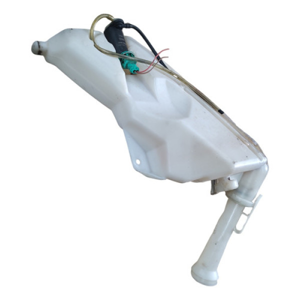 Reservatorio De Agua Do Parabrisa Peugeot 206 207 Ano 2012