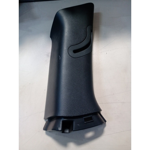 Acabamento Lateral  Cinto L.e. Hyundai Santa Fé 2010 A 2012 