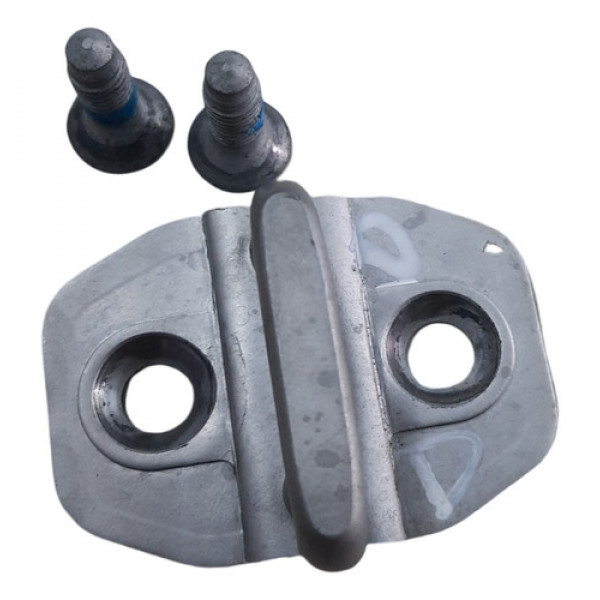 Batente Porta Dianteira Direita Mercedes C180 2015