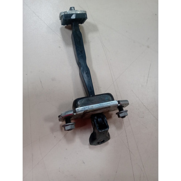 Limitador Da Porta Traseira Direita Jac T40 2019/20