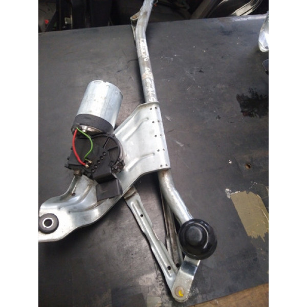 Maquina Com Motor Limpador Sandero 2012