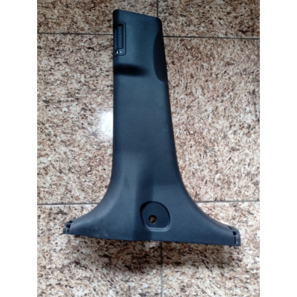 Acabamento Da Coluna Lateral Esquerdo Hyundai Santa Fé 2012