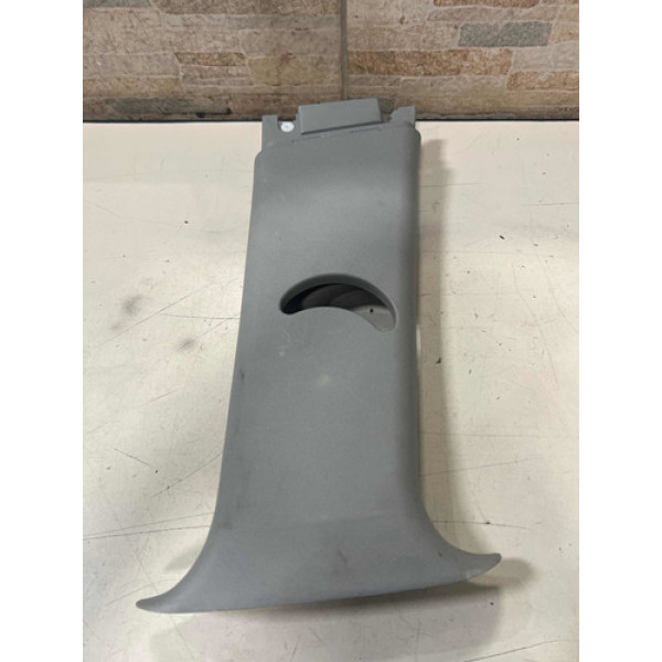 Moldura Coluna Central Lado Direito Kia Picanto 2016