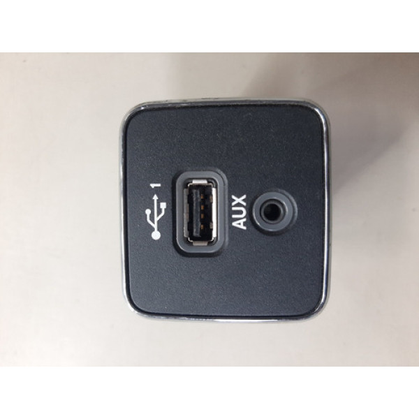 Entrada Auxiliar Usb Fiat Argo 2018 Original 