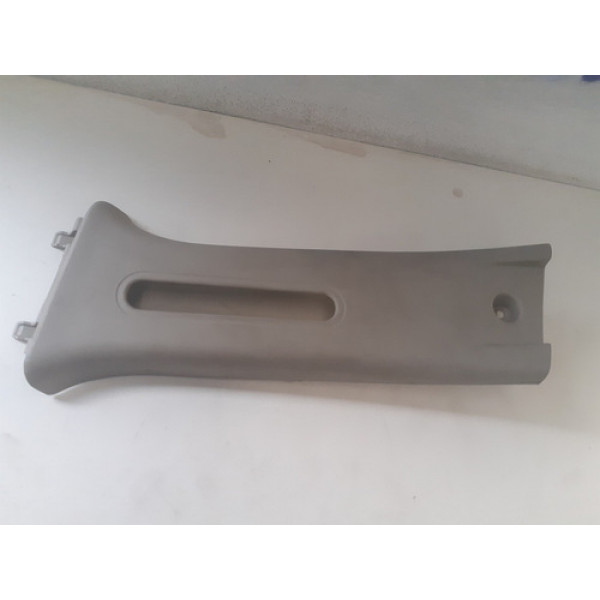 Acabamento Cinto Sandero Lado Esquerdo 2015/2018 