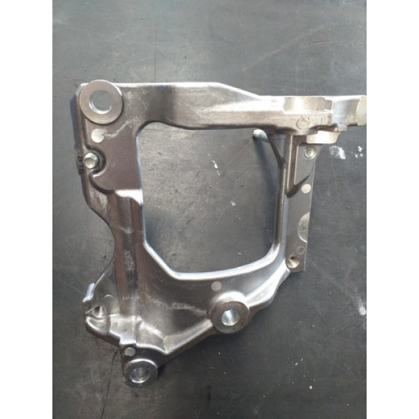 Suporte Compressor De Ar Condicionado  Toyota Hilux 