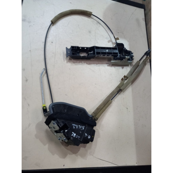 Fechado  Elétrica  Dianteira  Esquerda  Nissan  Kicks  2021