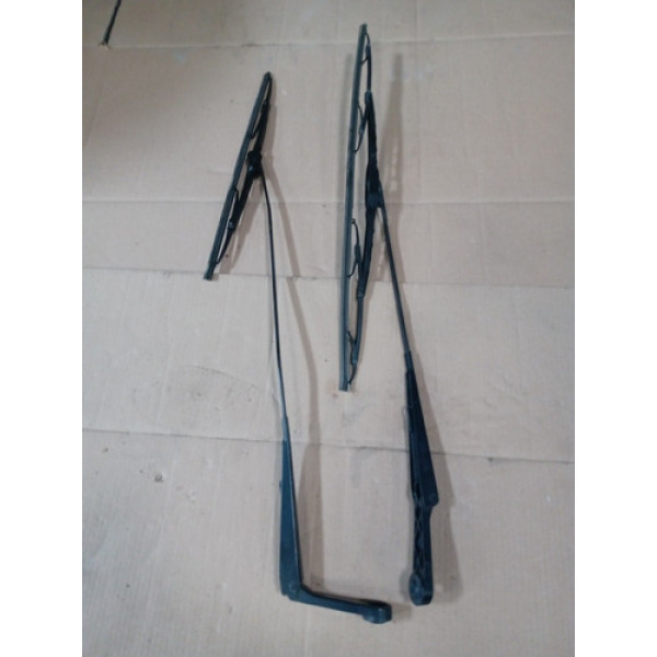 Par Braço Limpador Parabrisa Fiat Idea 2006 A 2010