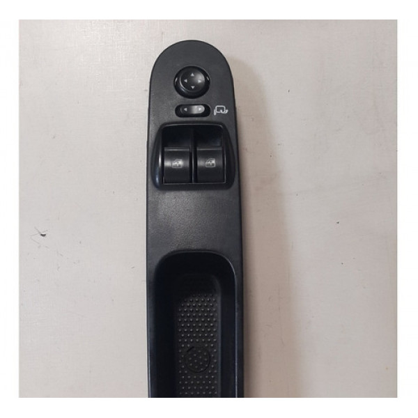 Comando Botão Vidro Dianteira Esquerda Mobi 2016