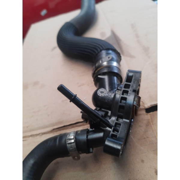 Carcaça Da Válvula Termostática Com Mangueiras Renegade 1.8 