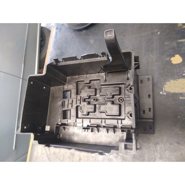 Caixa De Bateria Citroen C3 04/12