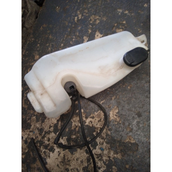 Reservatorio De Agua Do Parabrisa Sandero 2012