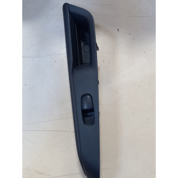 Comando Do Vidro Eletrico Traseiro Esquerdo Nissan Kicks 21