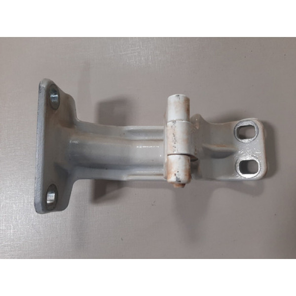 Dobradiça Superior Tampa Traseira Direita Fiat Toro 2019 