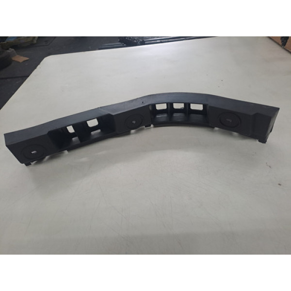 Guia Parachoque Traseiro Lado Esquerdo Saveiro 2018 