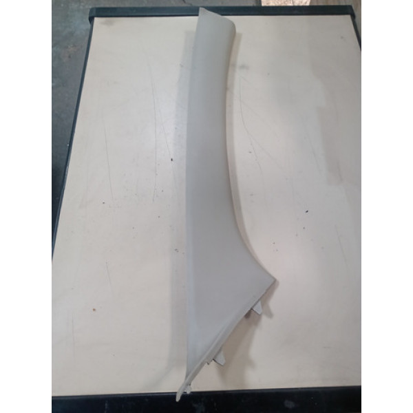 Acabamento Da Coluna Lateral Lado Direito Jac J3 2012 Sedan