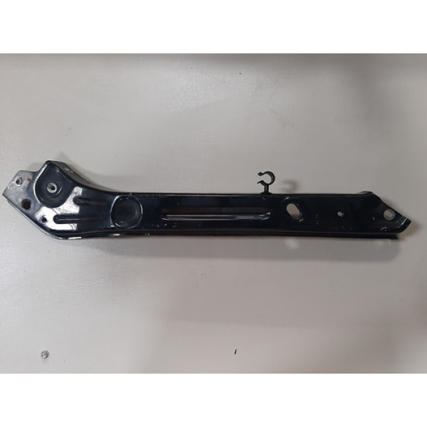 Travessa Superior Do Farol Direito Tiggo 2 2020 