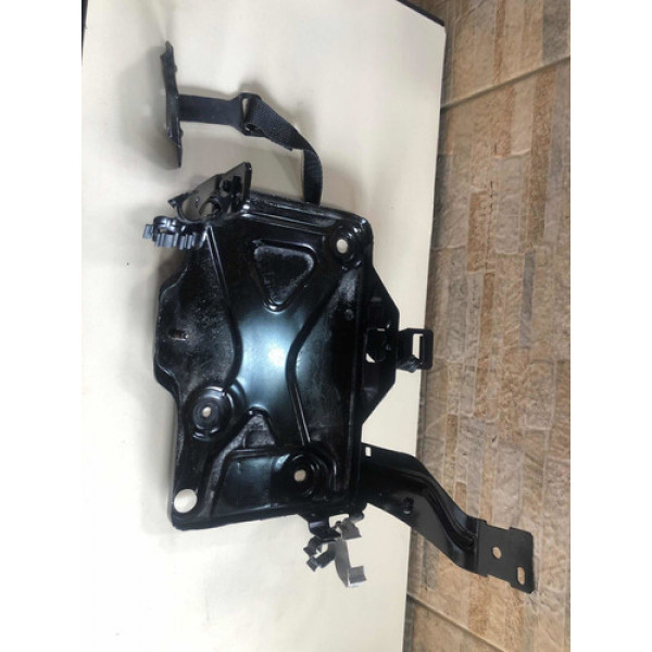 Suporte Caixa De Bateria Fiat Toro Flex 2017 2018