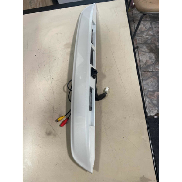 Acabamento Da Tampa Traseira Nissan Kicks 2020