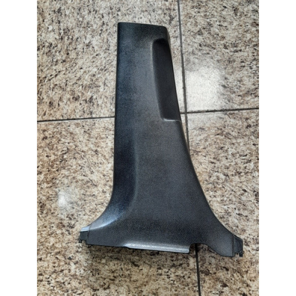 Acabamento Central Da Coluna Inferior L E Corolla 2015 