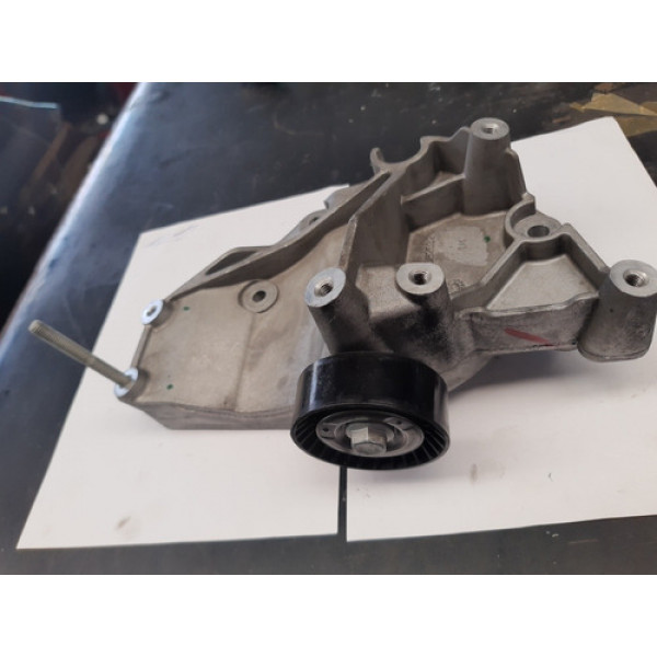 Suporte Do Compressor De Ar Condicionado Onix/prisma 2019 