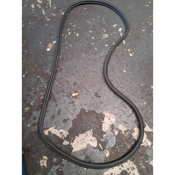 Borracha Da Carroceria Polo/virtus 2017/2020 Dianteira Dir.