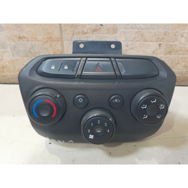 Comando Ar Condicionado, Tampa Tras, Travas E Alerta Onix 