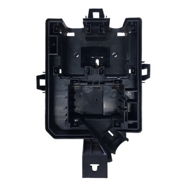 Suporte Inferior Da Caixa Fusivel Tracker Ltz 1.8 16v 2014