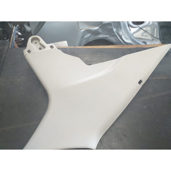 Acabamento Coluna Traseira Esquerda  Renault  Logan  2015