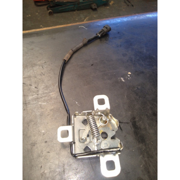 Fechadura Do Capô Fiat Mobi Elétrica  Original