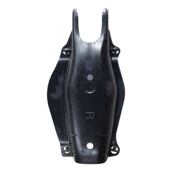 Protetor Bandeja Tras Direita Mercedes C180 2015 A2053523000