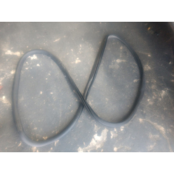 Borracha Porta Dianteira Gm Onix 2018